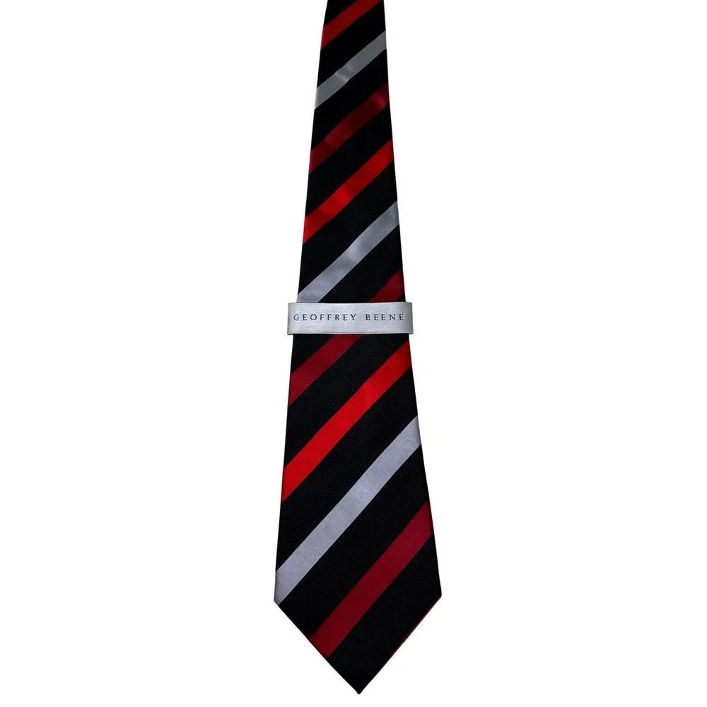 Geoffrey Beene Mens Silk Stain Repellent Striped Necktie OS Black Red Silver NEW
